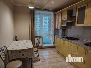 3-к квартира, вторичка, 83м2, 9/10 этаж