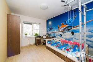 3-к квартира, вторичка, 71м2, 2/10 этаж