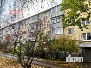 2-к квартира, вторичка, 45м2, 1/4 этаж