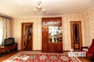 2-к квартира, вторичка, 40м2, 1/5 этаж