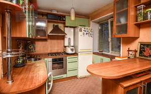 3-к квартира, вторичка, 43м2, 1/5 этаж
