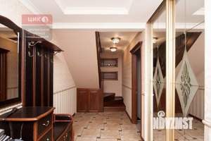 4-к квартира, вторичка, 143м2, 10/11 этаж