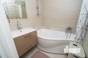 2-к квартира, вторичка, 64м2, 7/16 этаж