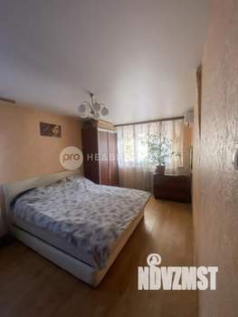 3-к квартира, вторичка, 61м2, 1/5 этаж