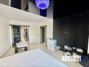 4-к квартира, вторичка, 93м2, 6/9 этаж