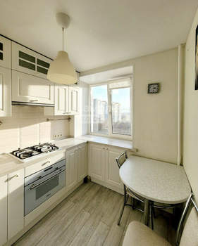 1-к квартира, вторичка, 33м2, 9/9 этаж