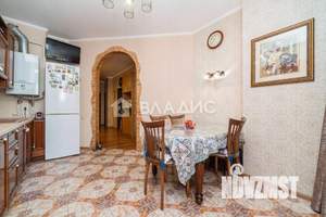 3-к квартира, вторичка, 107м2, 1/6 этаж