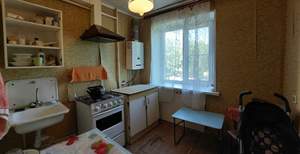 2-к квартира, вторичка, 43м2, 1/4 этаж