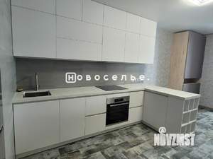 2-к квартира, вторичка, 79м2, 8/20 этаж