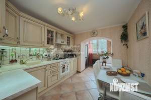 2-к квартира, вторичка, 52м2, 4/5 этаж