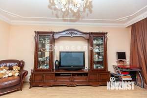 3-к квартира, вторичка, 115м2, 1/9 этаж