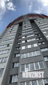 2-к квартира, вторичка, 66м2, 1/25 этаж