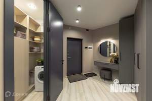 2-к квартира, вторичка, 96м2, 1/19 этаж