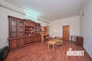 4-к квартира, вторичка, 89м2, 2/4 этаж