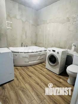 2-к квартира, вторичка, 68м2, 8/16 этаж