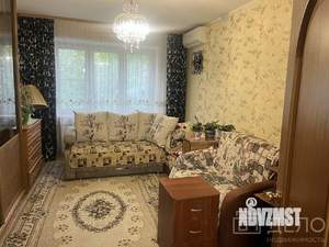 2-к квартира, вторичка, 51м2, 1/9 этаж