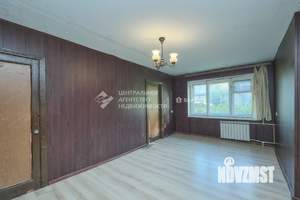 2-к квартира, вторичка, 43м2, 1/5 этаж