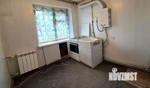 2-к квартира, вторичка, 43м2, 1/4 этаж