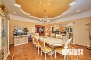 4-к квартира, вторичка, 150м2, 2/6 этаж