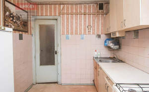 2-к квартира, вторичка, 54м2, 1/9 этаж