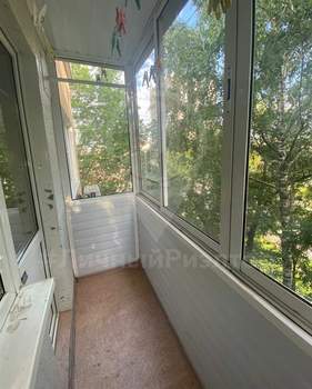 4-к квартира, вторичка, 60м2, 5/5 этаж