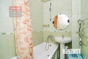 2-к квартира, вторичка, 40м2, 9/9 этаж