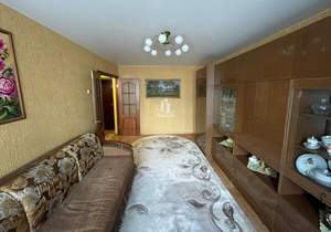 3-к квартира, вторичка, 60м2, 8/9 этаж