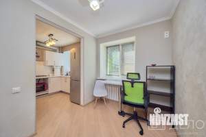2-к квартира, вторичка, 40м2, 1/5 этаж