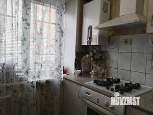 3-к квартира, вторичка, 41м2, 1/4 этаж