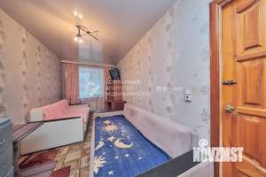 2-к квартира, вторичка, 44м2, 1/4 этаж