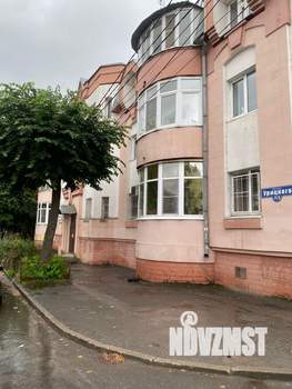 4-к квартира, вторичка, 114м2, 1/3 этаж