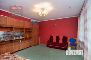 2-к квартира, вторичка, 68м2, 1/1 этаж