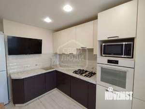 2-к квартира, вторичка, 64м2, 9/10 этаж