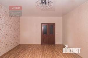 2-к квартира, вторичка, 70м2, 1/8 этаж