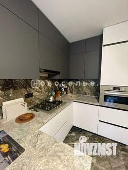 1-к квартира, вторичка, 42м2, 1/10 этаж