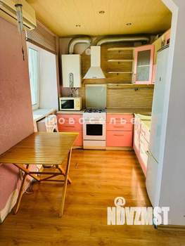 2-к квартира, вторичка, 44м2, 4/4 этаж