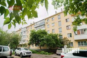 2-к квартира, вторичка, 42м2, 1/5 этаж