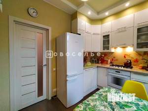 3-к квартира, вторичка, 76м2, 1/4 этаж