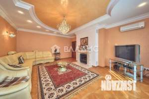 4-к квартира, вторичка, 150м2, 2/6 этаж