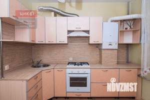 2-к квартира, вторичка, 70м2, 1/8 этаж