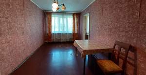 2-к квартира, вторичка, 43м2, 1/4 этаж