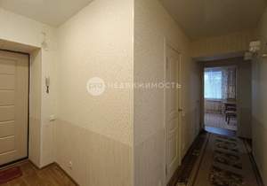 2-к квартира, вторичка, 57м2, 1/10 этаж