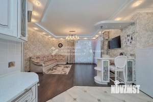 3-к квартира, вторичка, 103м2, 2/4 этаж