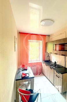 3-к квартира, вторичка, 72м2, 2/2 этаж