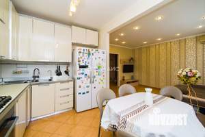 5-к квартира, вторичка, 104м2, 1/5 этаж