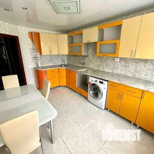 2-к квартира, вторичка, 64м2, 2/10 этаж