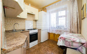 3-к квартира, вторичка, 57м2, 5/5 этаж