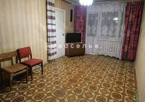 3-к квартира, вторичка, 42м2, 4/4 этаж