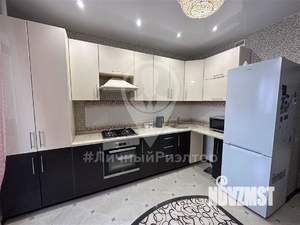 2-к квартира, вторичка, 63м2, 13/23 этаж