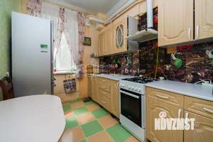 3-к квартира, вторичка, 64м2, 1/2 этаж